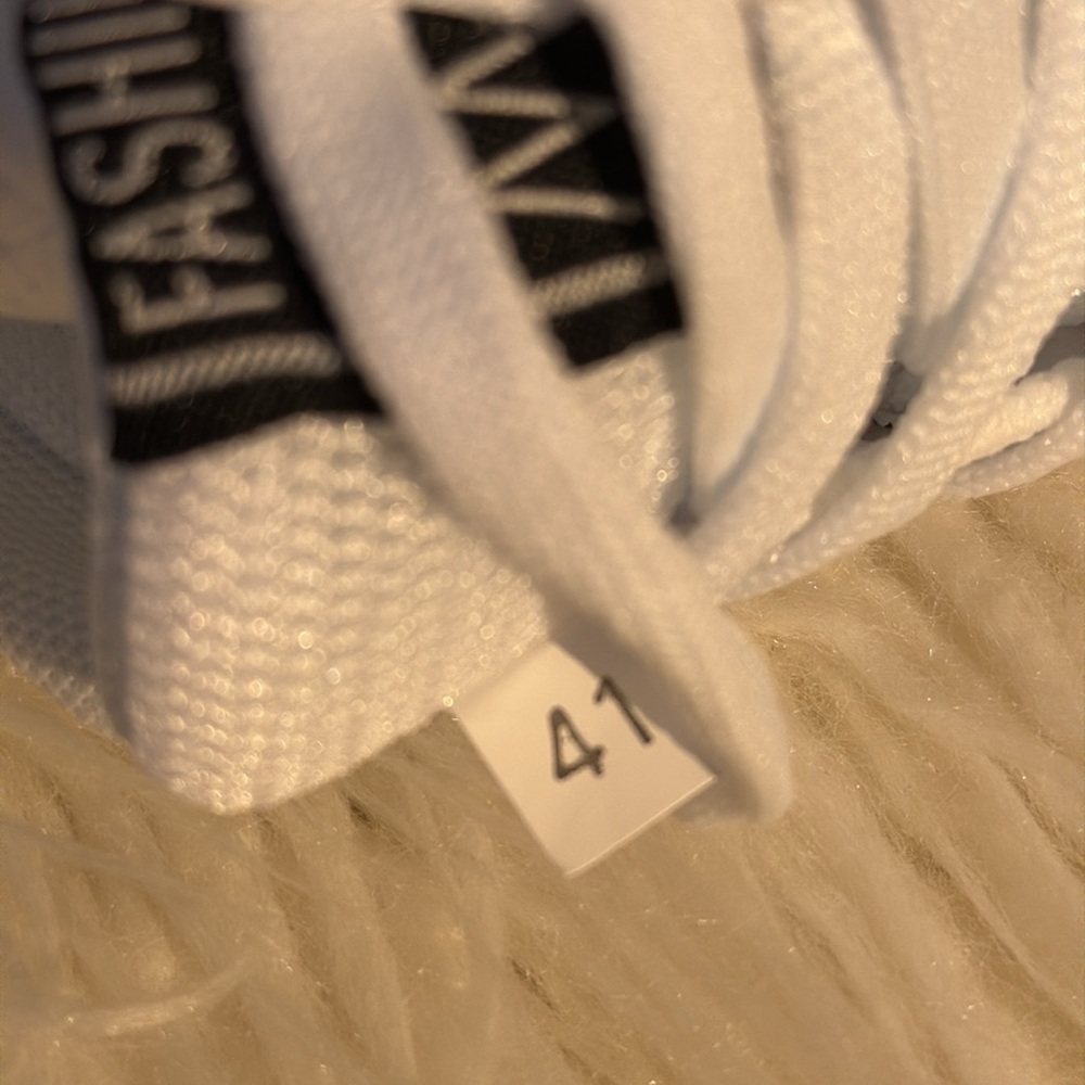 340. Nice Nice Fashion Ash White Fashion Sneakers Size 41 which is US size 10 - Picture 9 of 9
